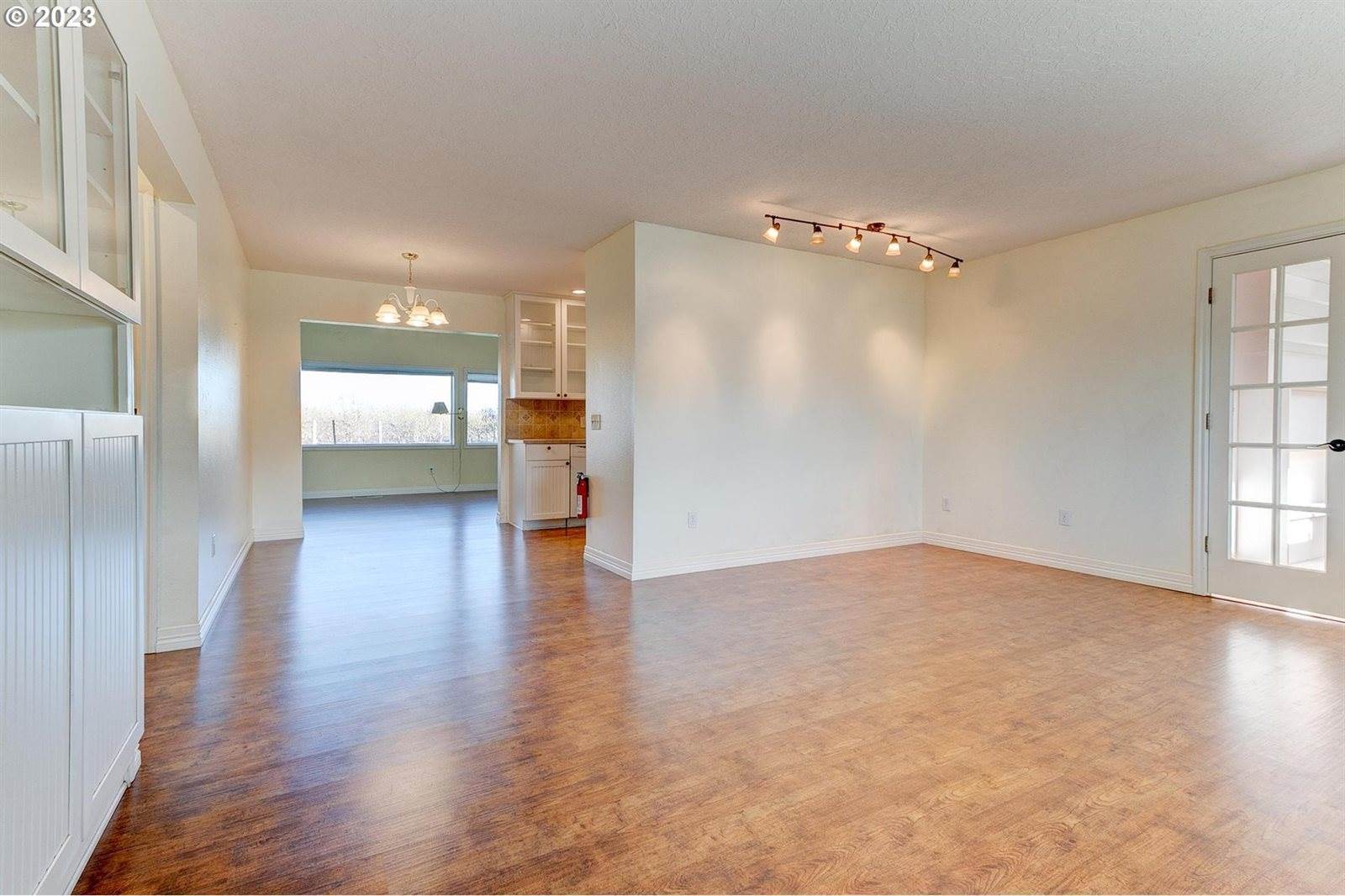 9580 SW Bayou Dr, McMinnville, OR 97128