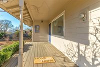 9580 SW Bayou Dr, McMinnville, OR 97128