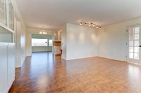 9580 SW Bayou Dr, McMinnville, OR 97128