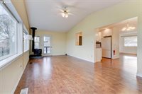 9580 SW Bayou Dr, McMinnville, OR 97128