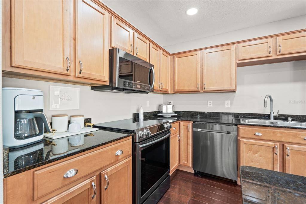 3327 Hoylake Court, Land O Lakes, FL 34638