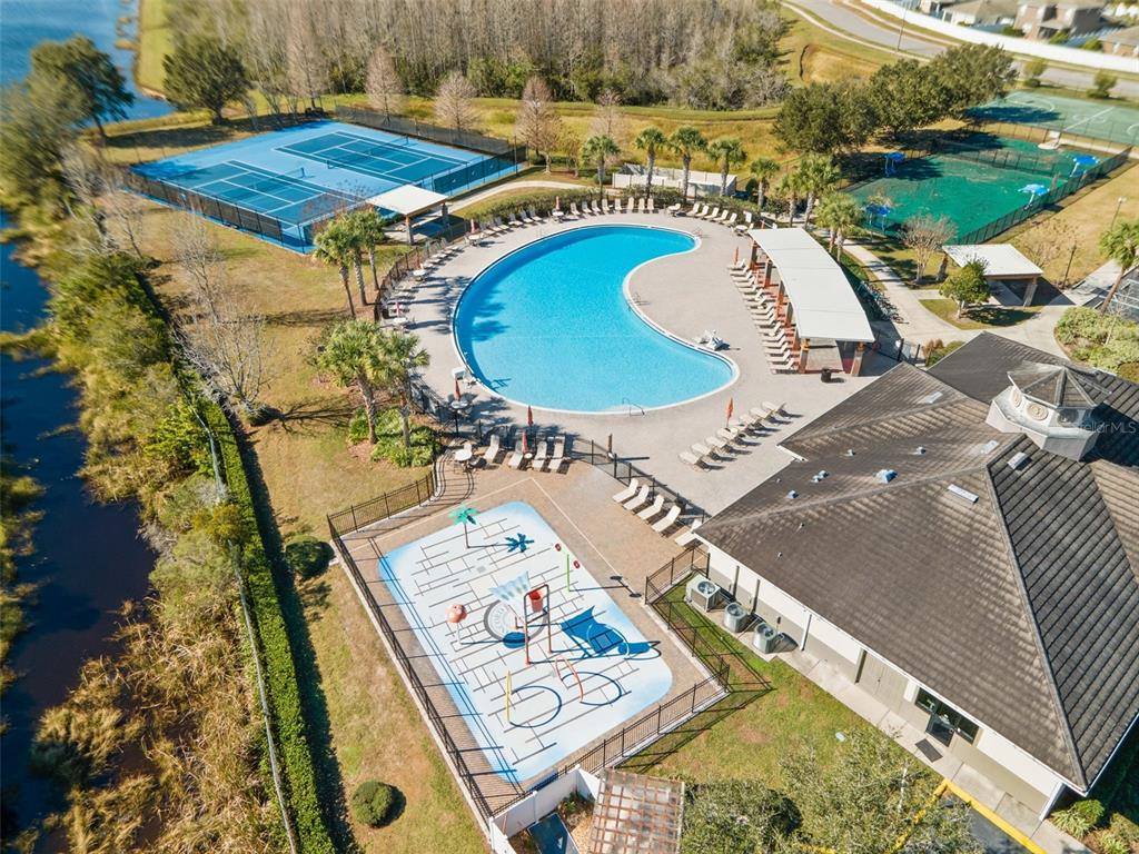 3327 Hoylake Court, Land O Lakes, FL 34638