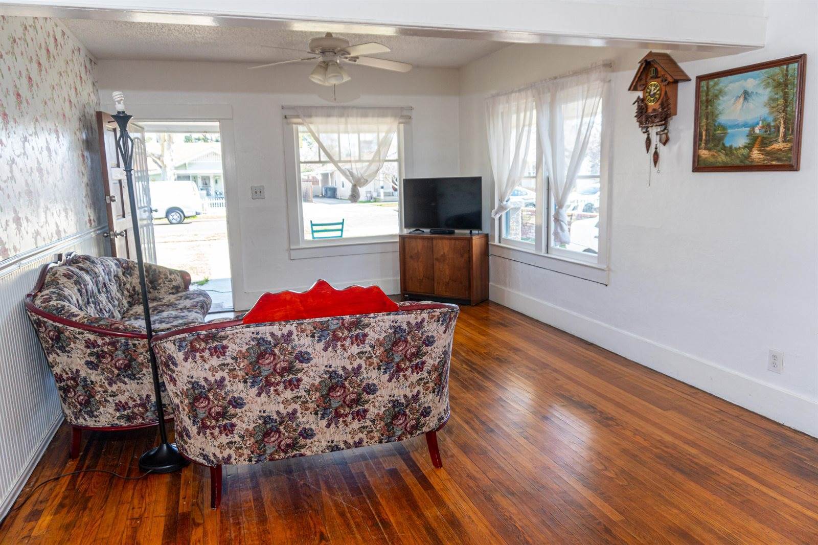 167 South Salida Place, Tulare, CA 93274