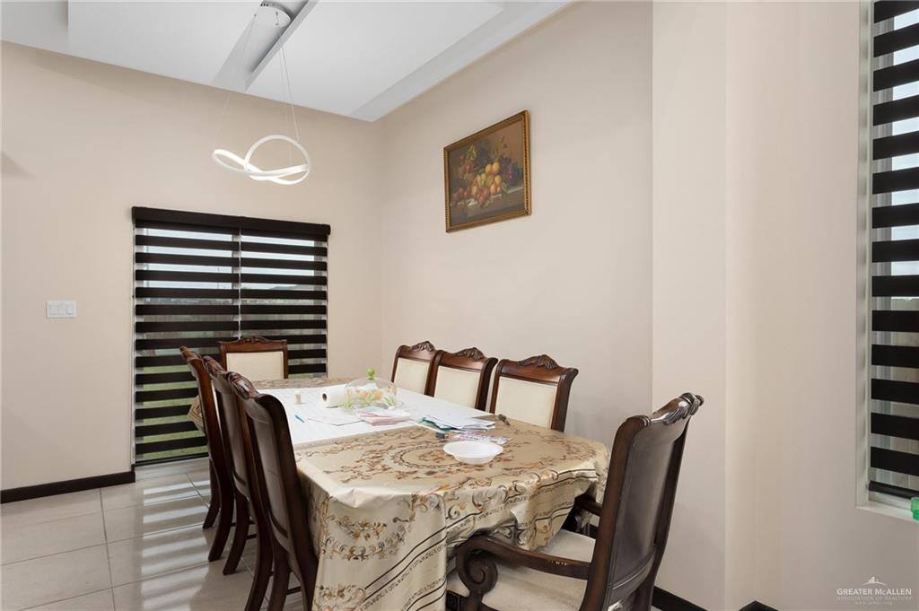 1116 West Dukakis Avenue, Alton, TX 78573