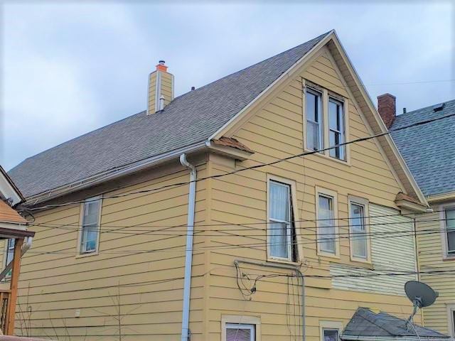 2483 S 6th ST 2485, Milwaukee, WI 53215