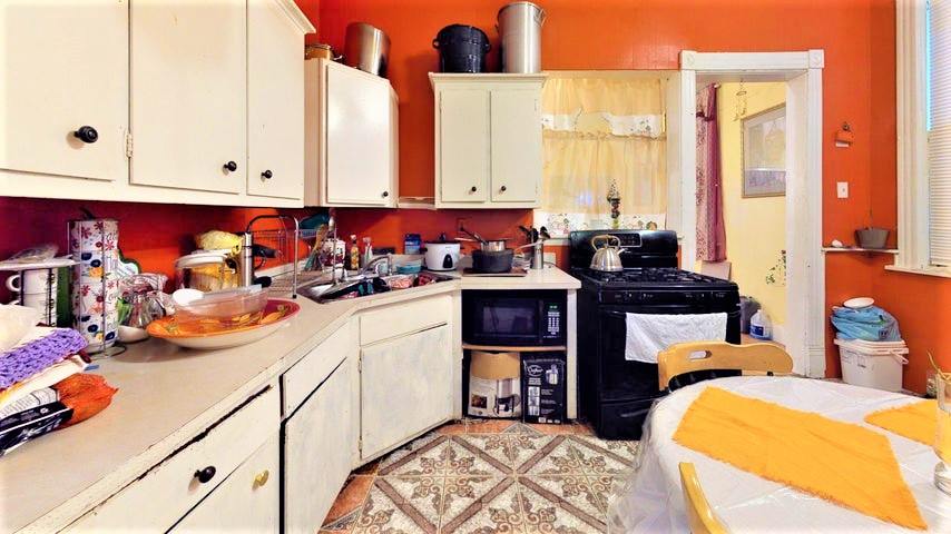 2483 S 6th ST 2485, Milwaukee, WI 53215