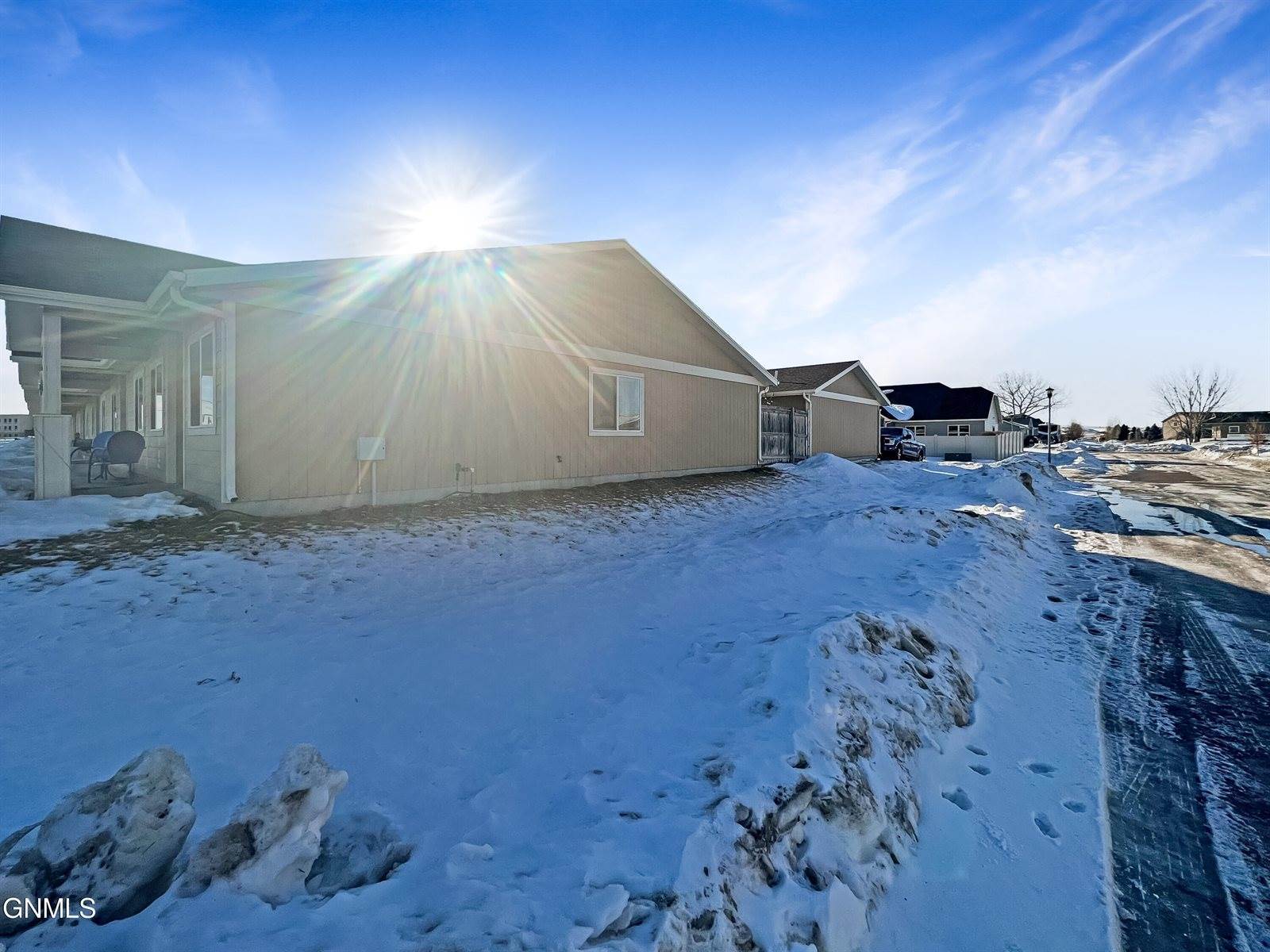 1541 19th Avenue West, Williston, ND 58801