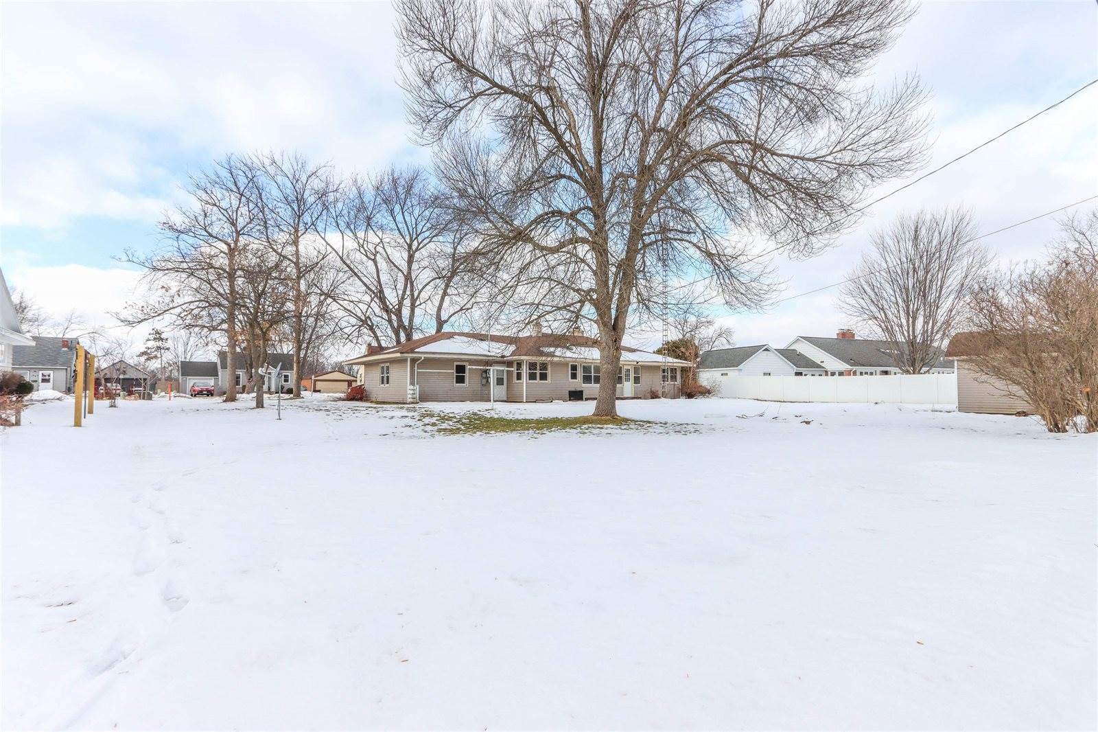 1940 1st Street North, Wisconsin Rapids, WI 54494