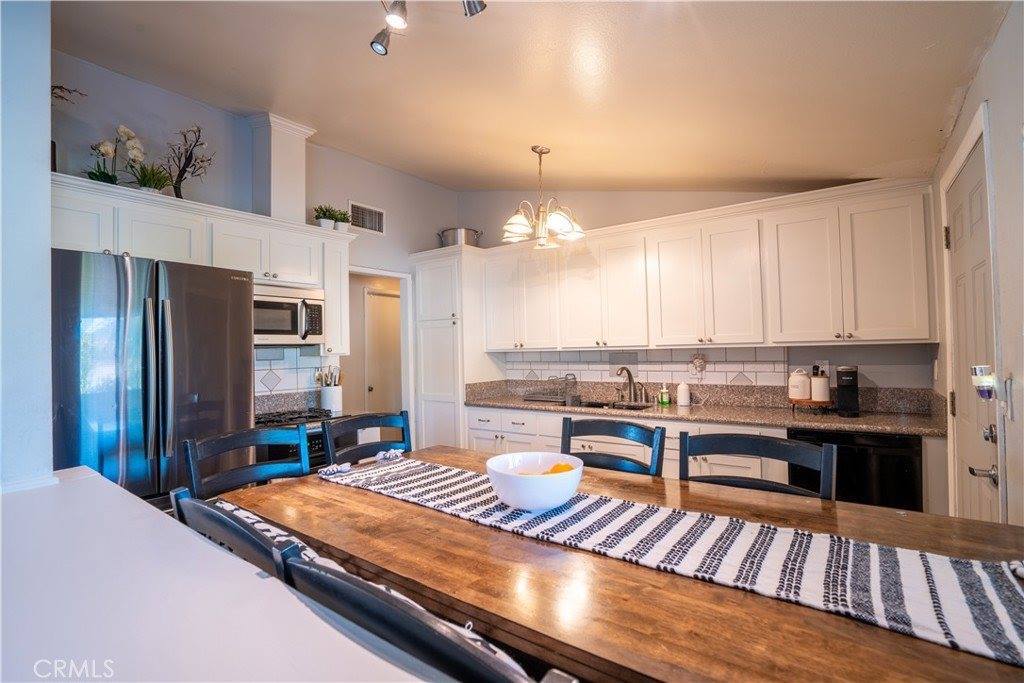 19009 Stillmore Street, Canyon Country, CA 91351