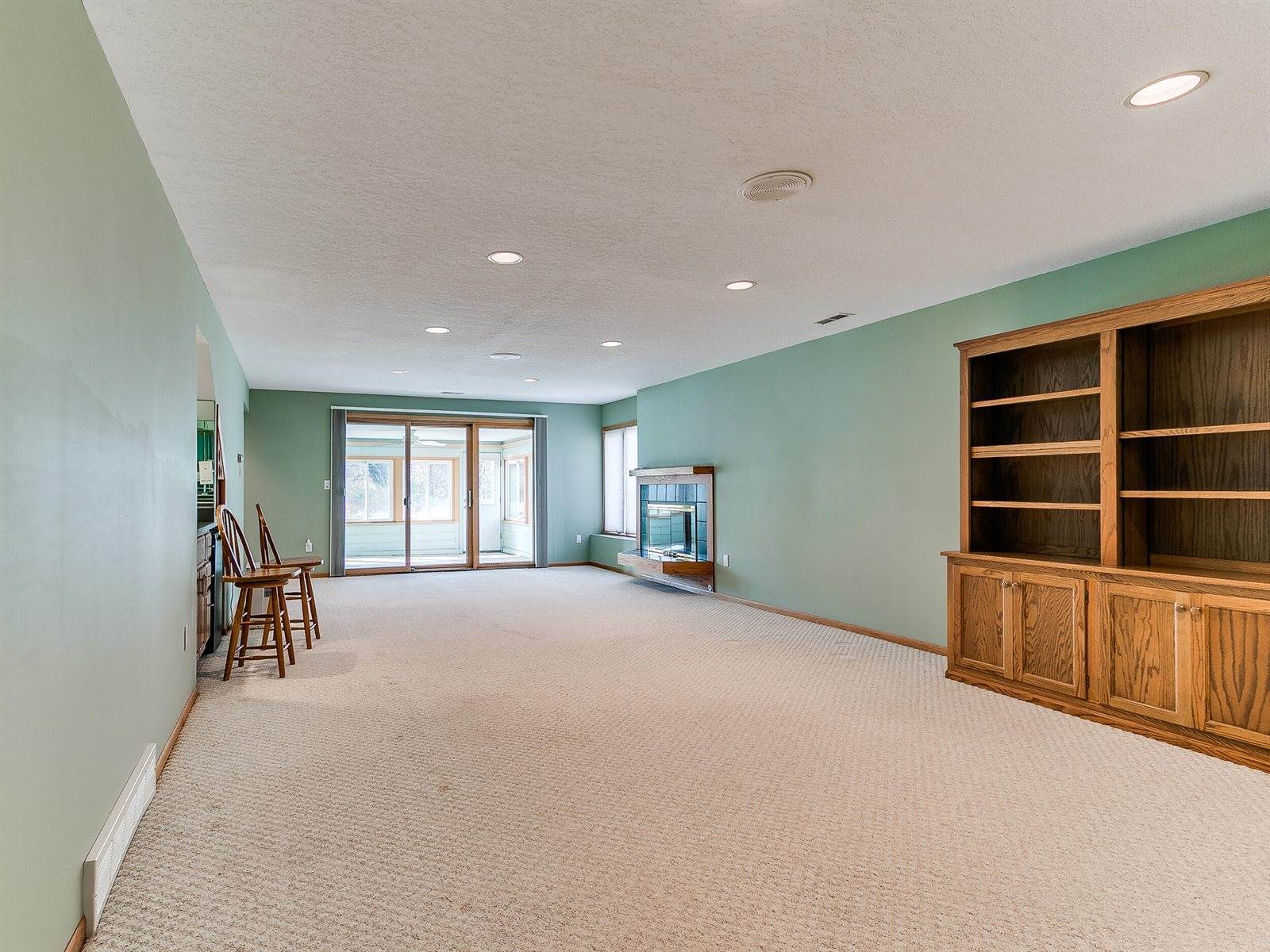 8011 Echo Drive, Norwalk, IA 50211