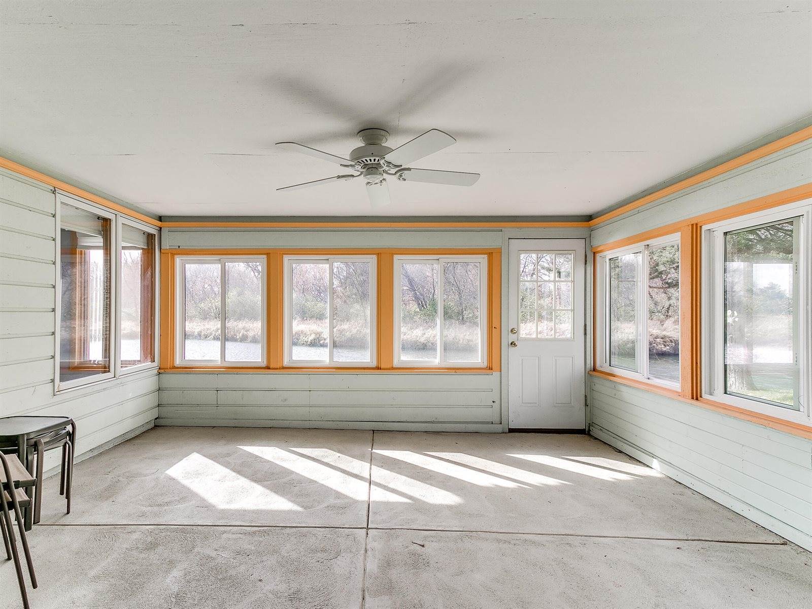 8011 Echo Drive, Norwalk, IA 50211