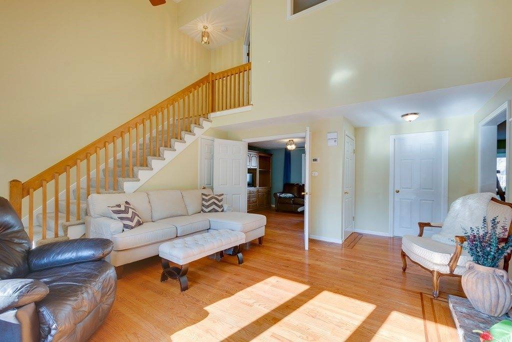 30 Indian Cove Way, #30, Easton, MA 02375