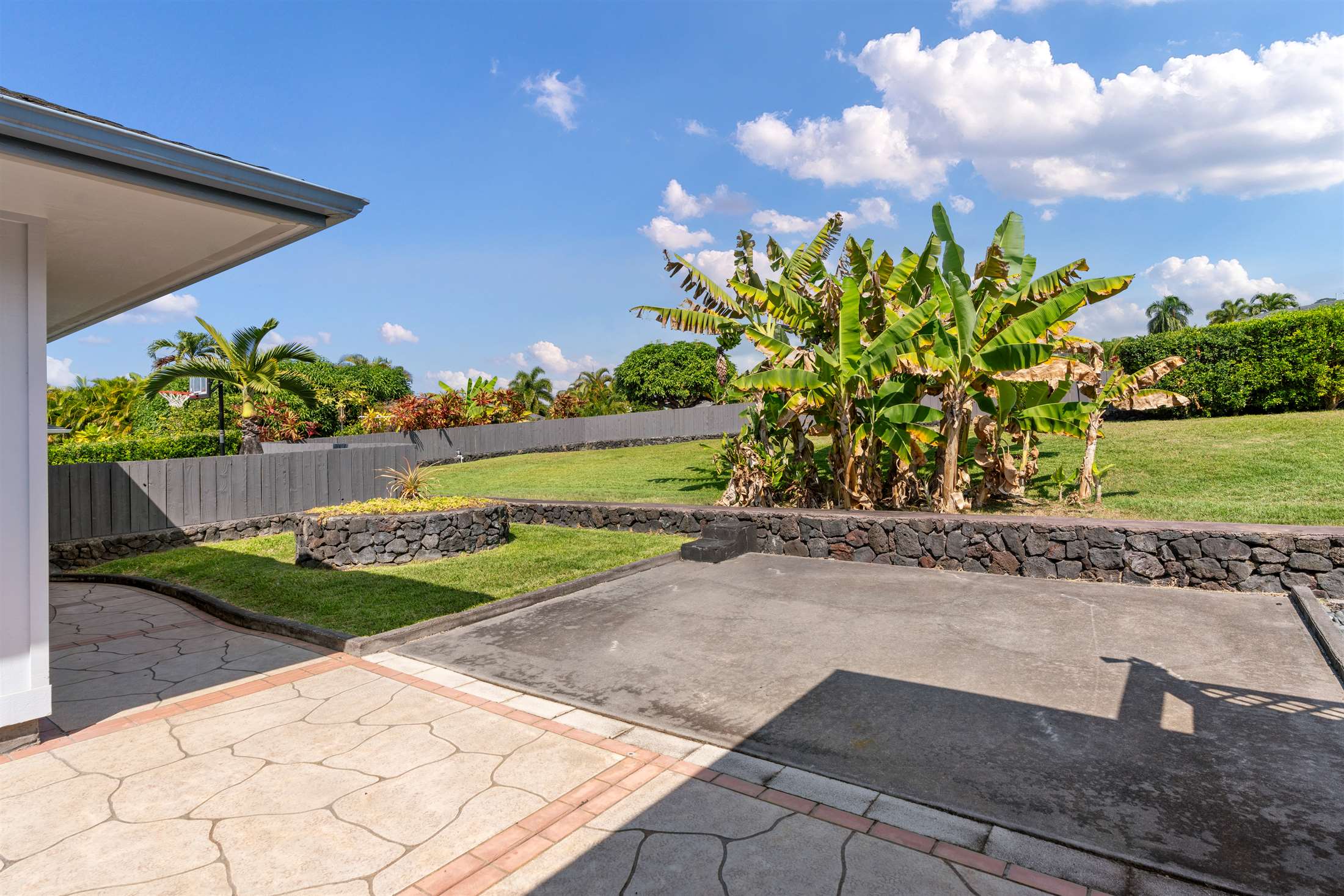 76-130 Kamehamalu Street, Kailua-Kona, HI 96740