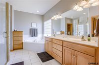 17109 Oakmont Drive, Omaha, NE 68136