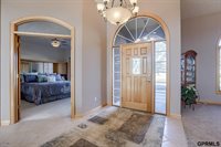 17109 Oakmont Drive, Omaha, NE 68136