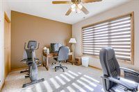 17109 Oakmont Drive, Omaha, NE 68136