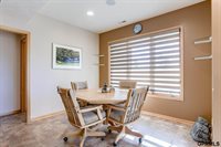 17109 Oakmont Drive, Omaha, NE 68136