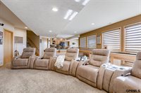 17109 Oakmont Drive, Omaha, NE 68136