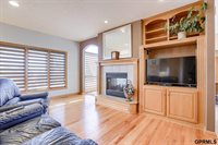 17109 Oakmont Drive, Omaha, NE 68136