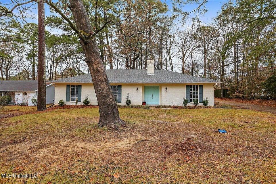 412 Bay Park Dr, Brandon, MS 39047