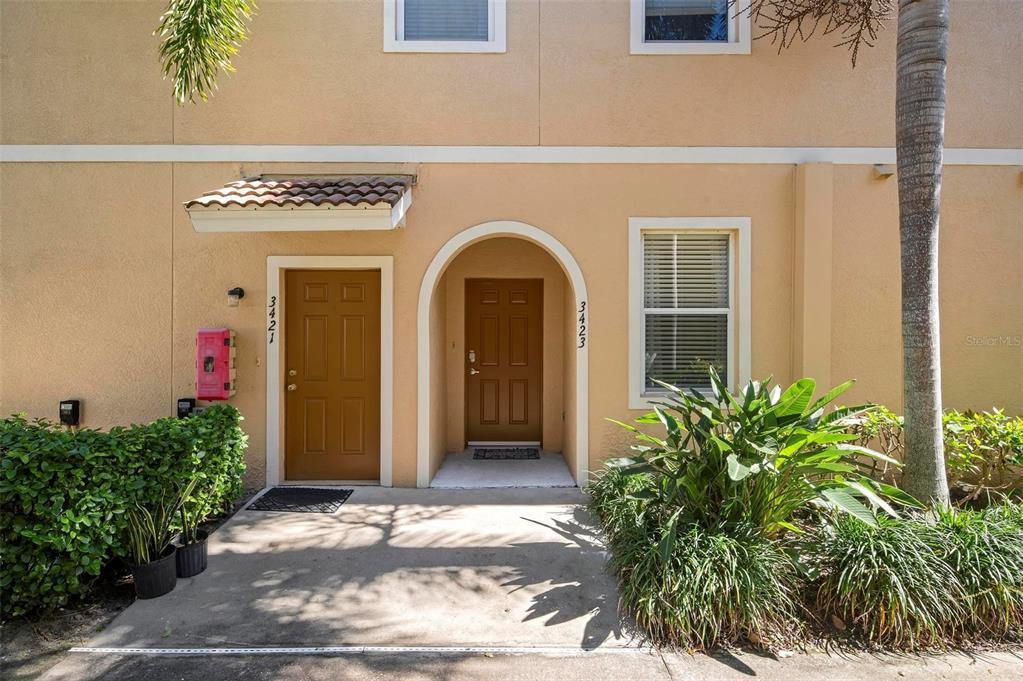 3423 Parkridge Circle, #19-101, Sarasota, FL 34243