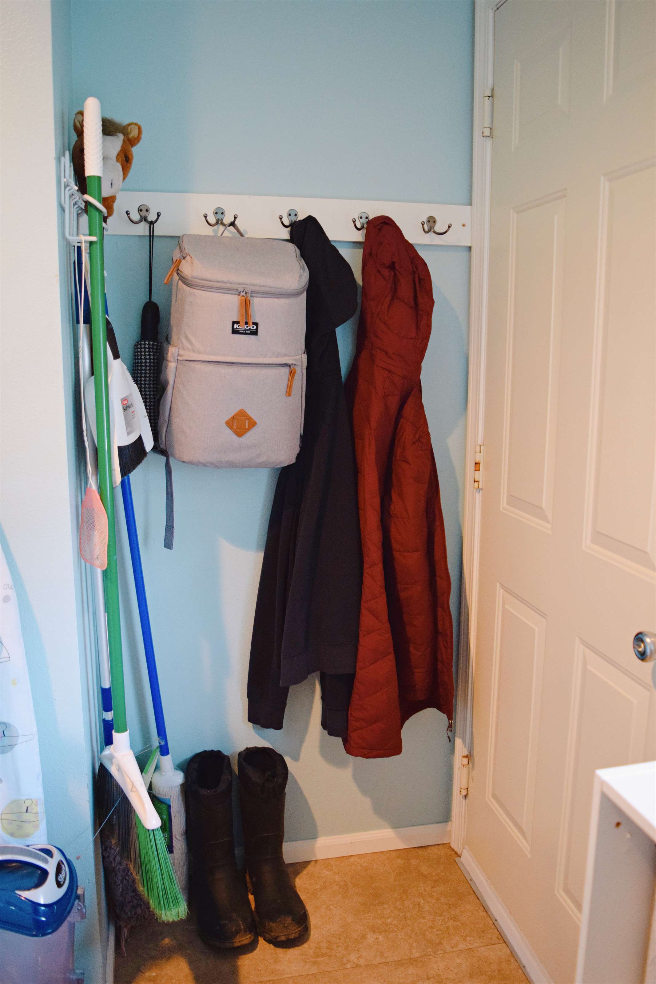 2227 W. Meadow Blvd., Mount Vernon, WA 98273