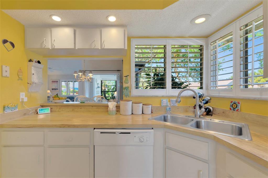 3000 Sail Pointe Circle, Venice, FL 34293