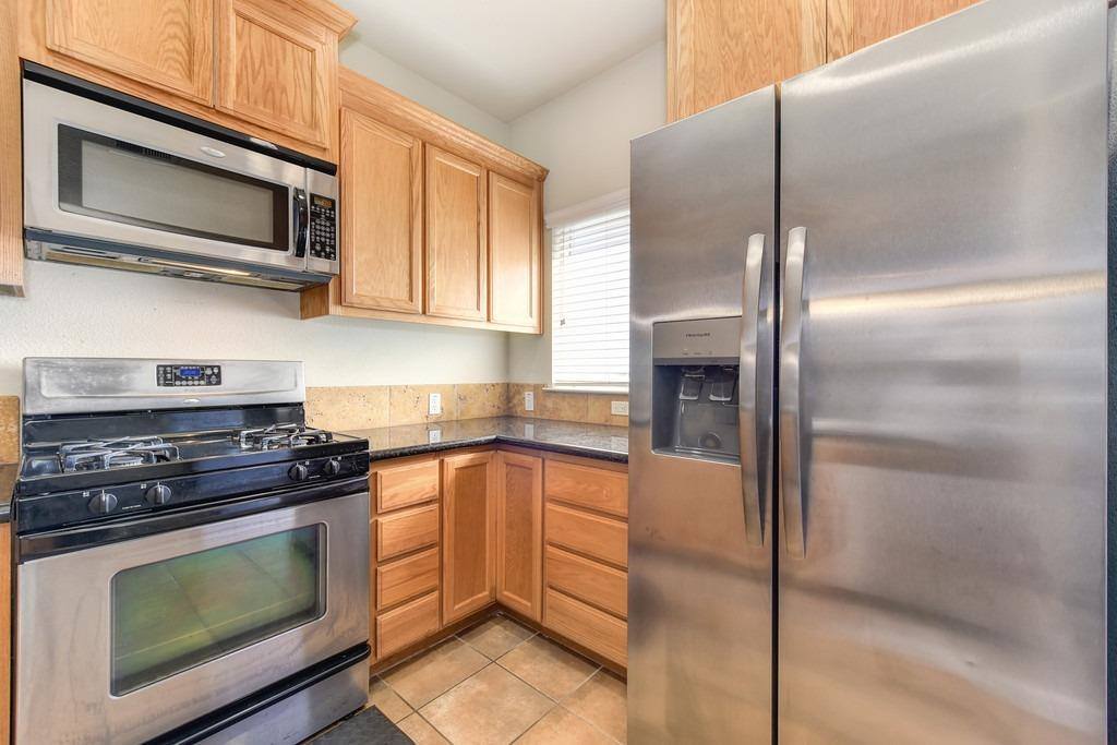 4930 Dover Lane, Sacramento, CA 95842