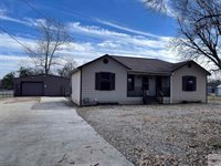 510 N Bowie St, New Boston, TX 75503