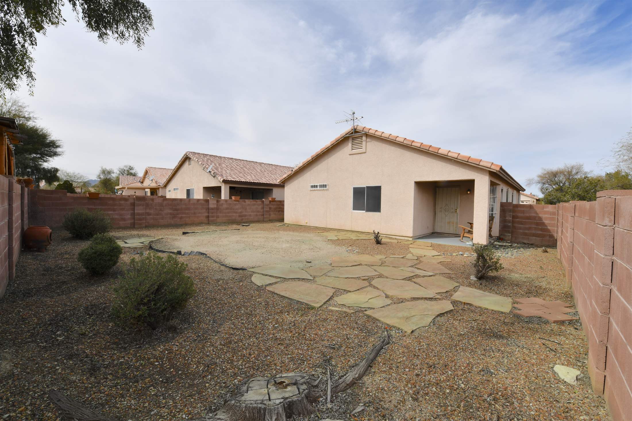 2263 W Silverbell Oasis Way, Tucson, AZ 85745