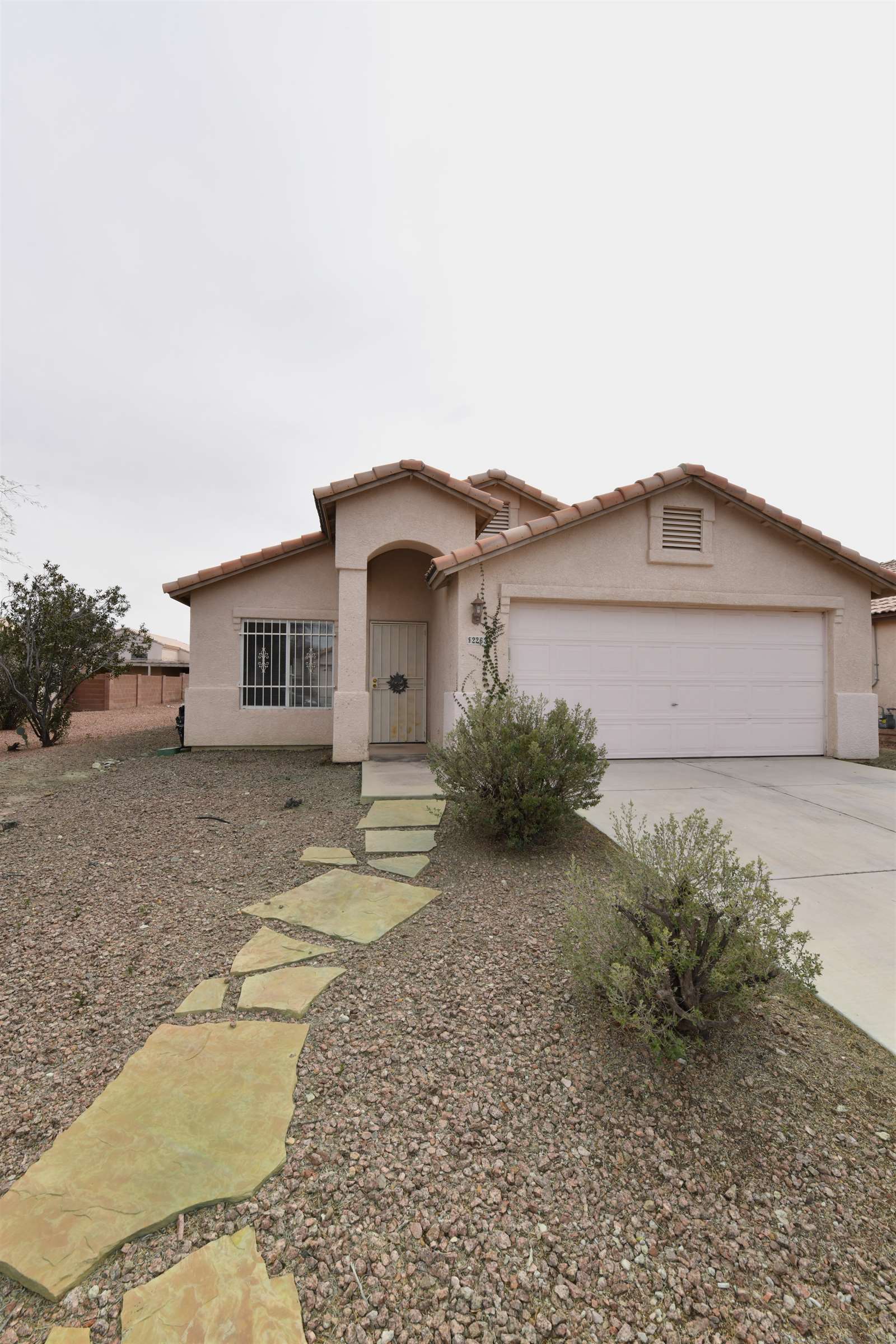 2263 W Silverbell Oasis Way, Tucson, AZ 85745