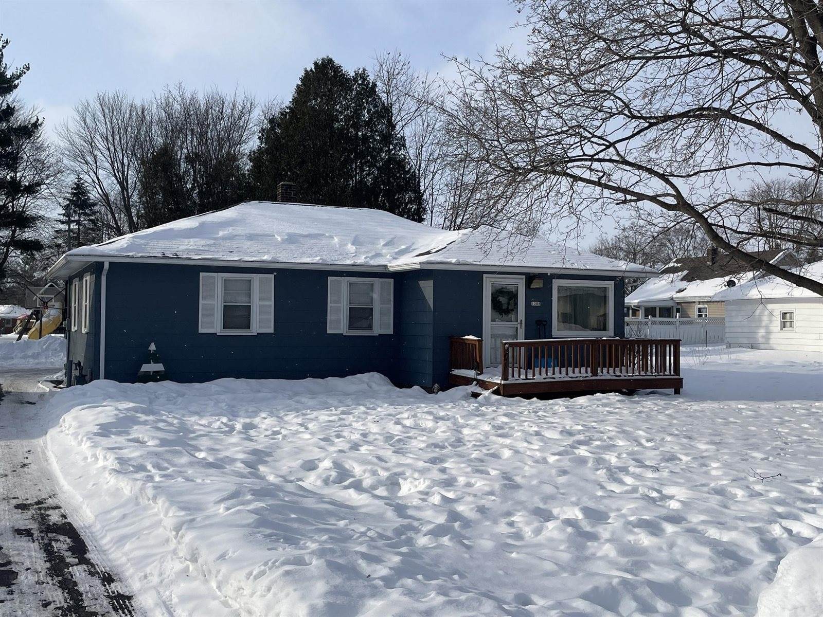 1208 E 6th Street, Marshfield, WI 54449