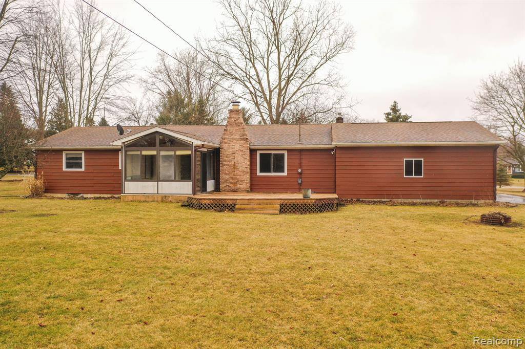 222 Bain Drive, Howell Township, MI 48855