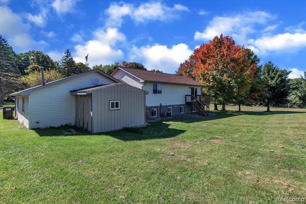 1340 Mower Road, Putnam Township, MI 48169