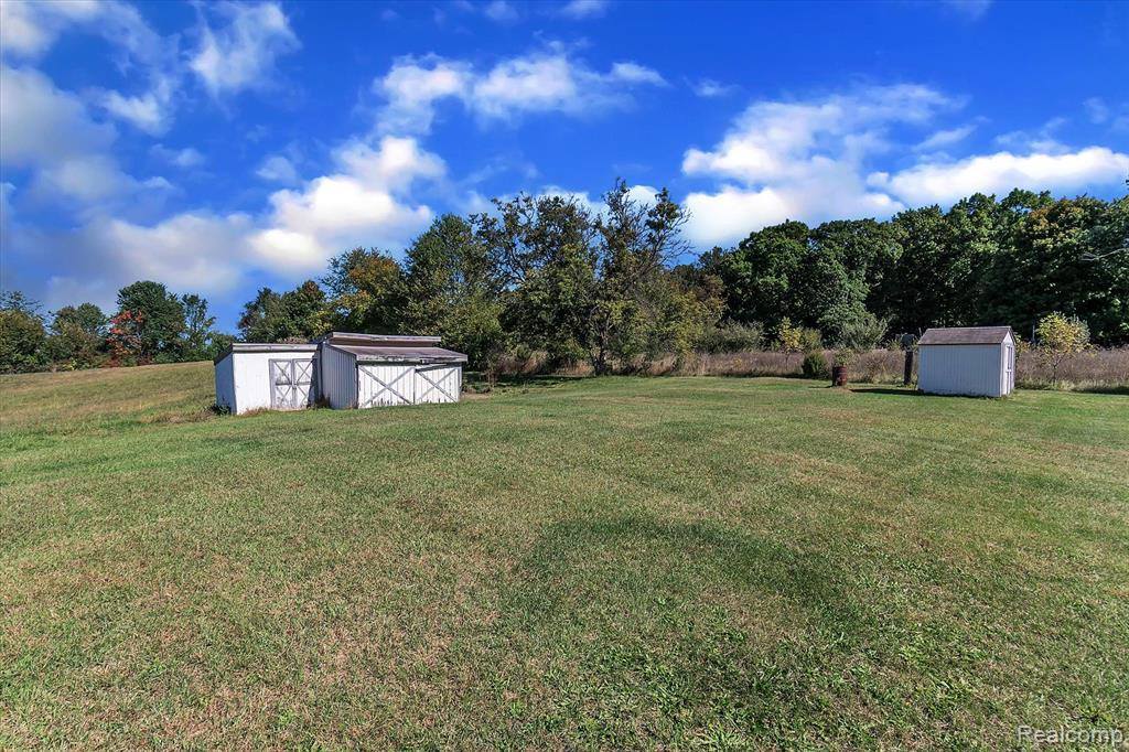 1340 Mower Road, Putnam Township, MI 48169