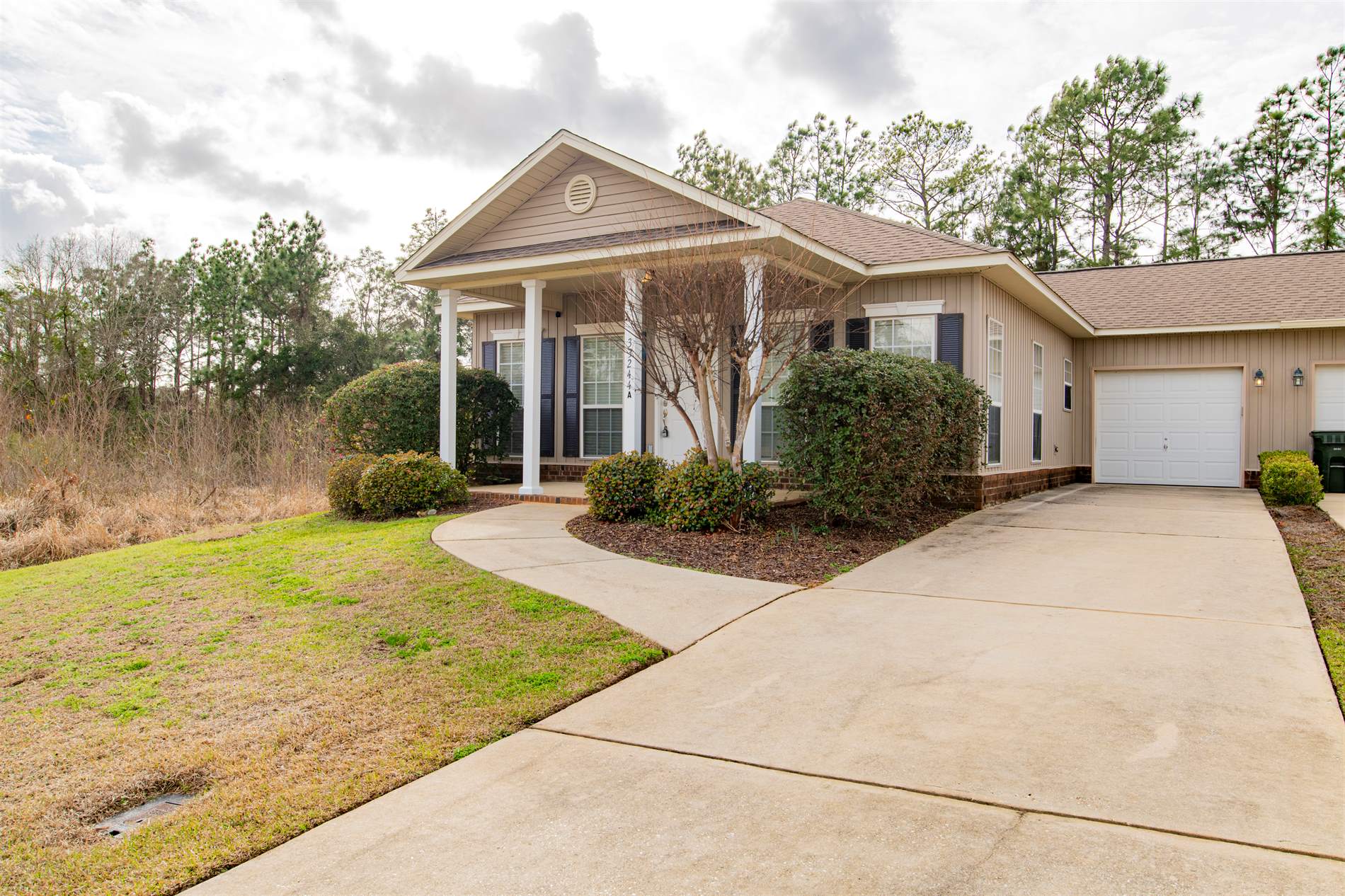 33244 Stables Drive, Spanish Fort, AL 36527