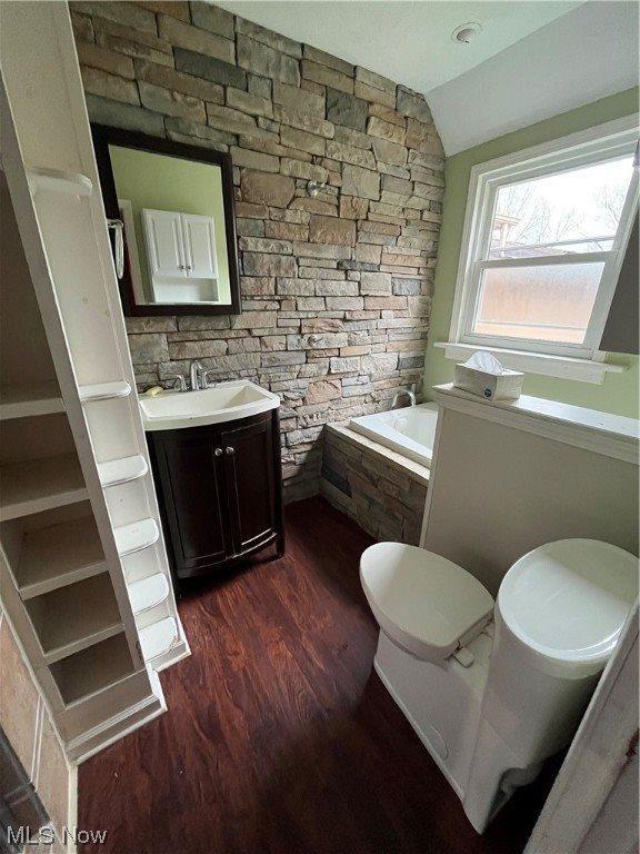 7490 Hitchcock Road, Youngstown, OH 44512