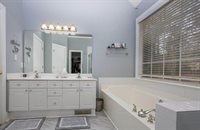 4605 Sarandon Court, Charlotte, NC 28215