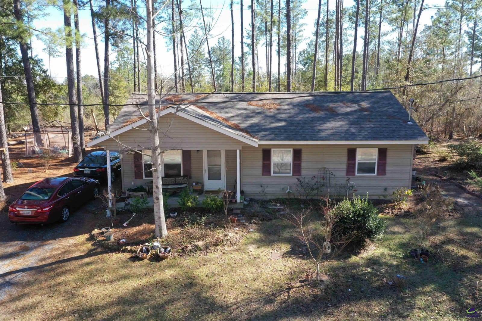 321 Eugene Smith Road, Eastman, GA 31023