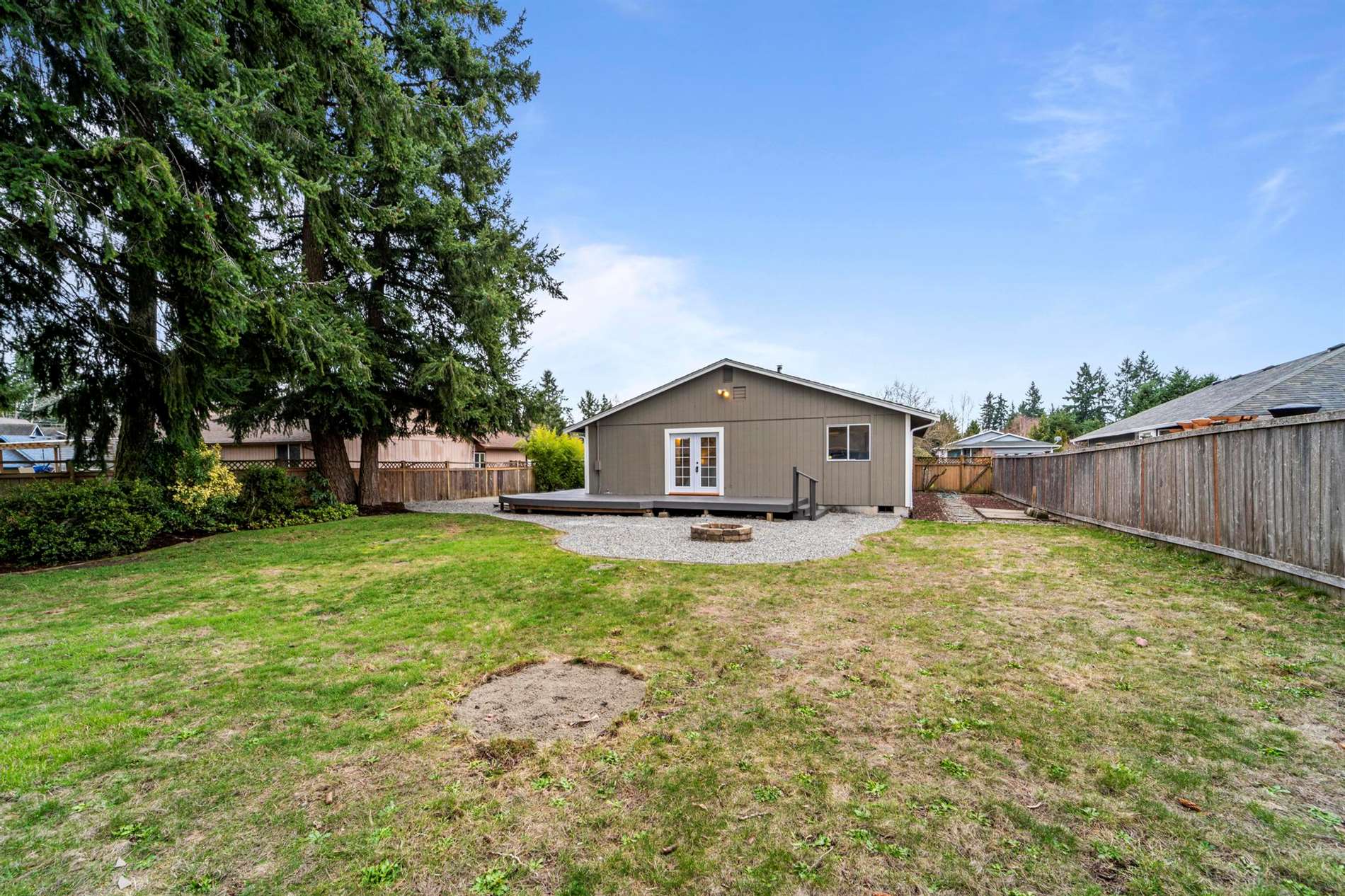 12027 157th Street Court East, Puyallup, WA 98374