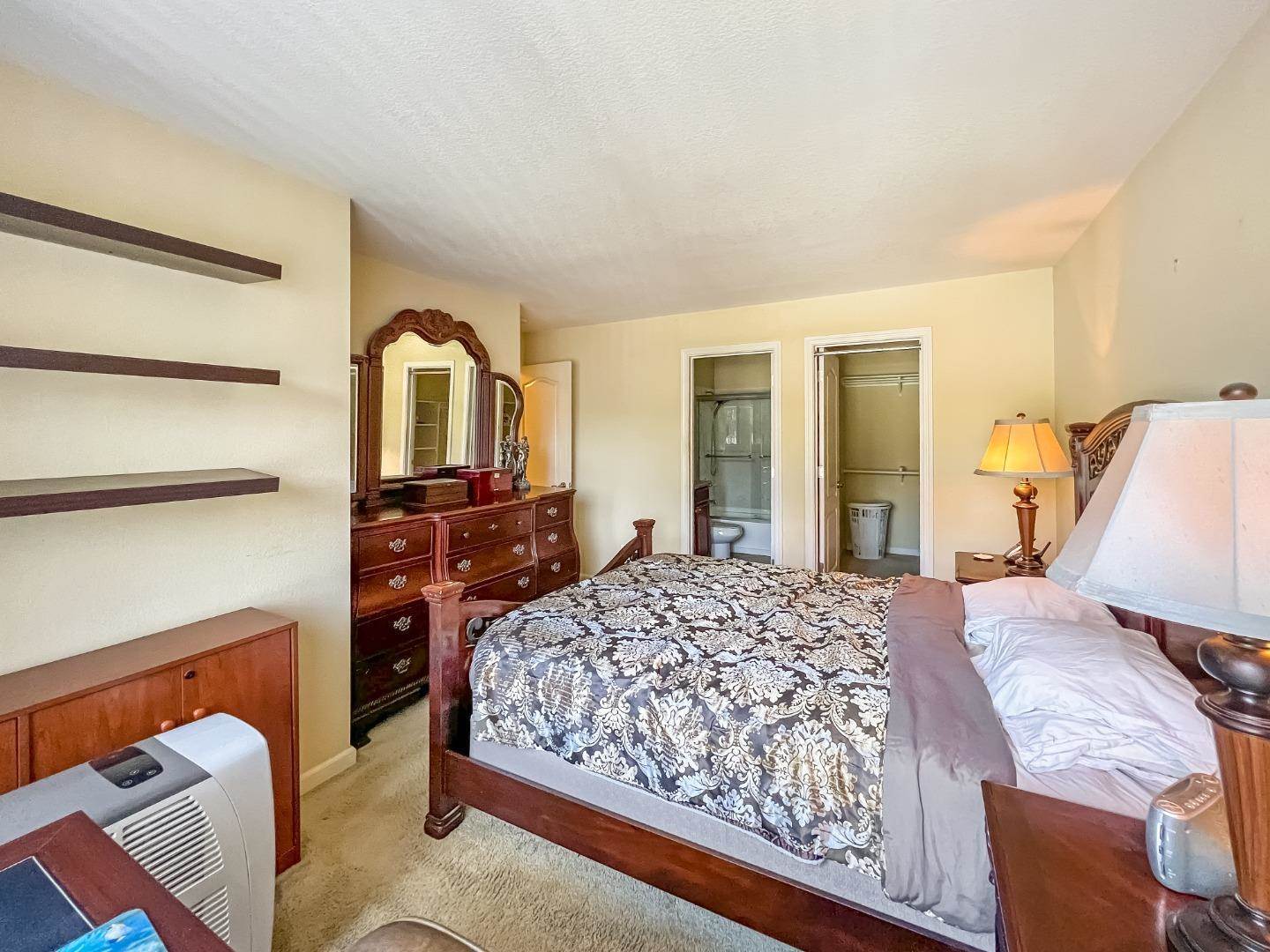 1088 Yarwood CT, San Jose, CA 95128