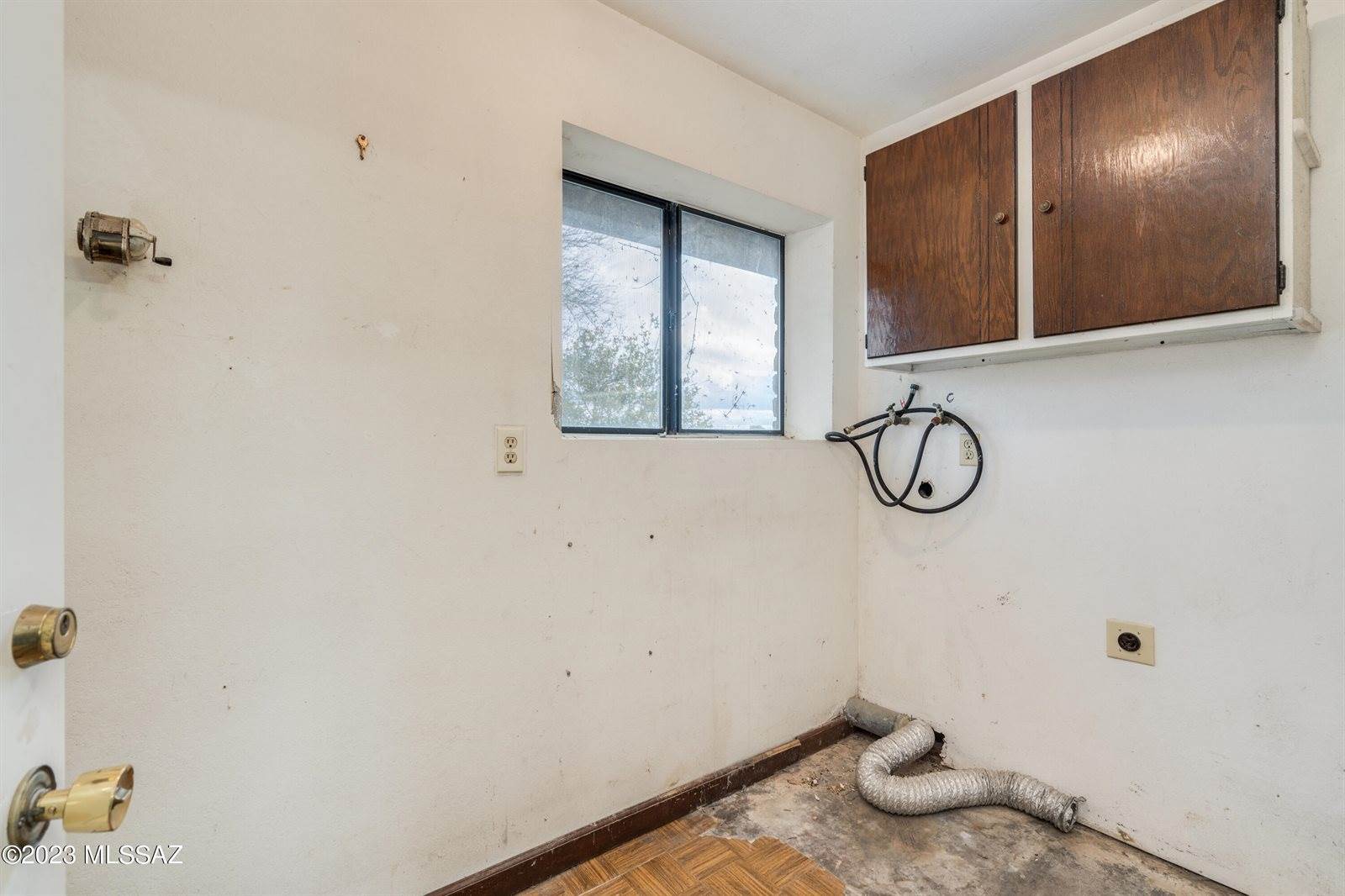 6180 North Panorama Drive, Tucson, AZ 85743