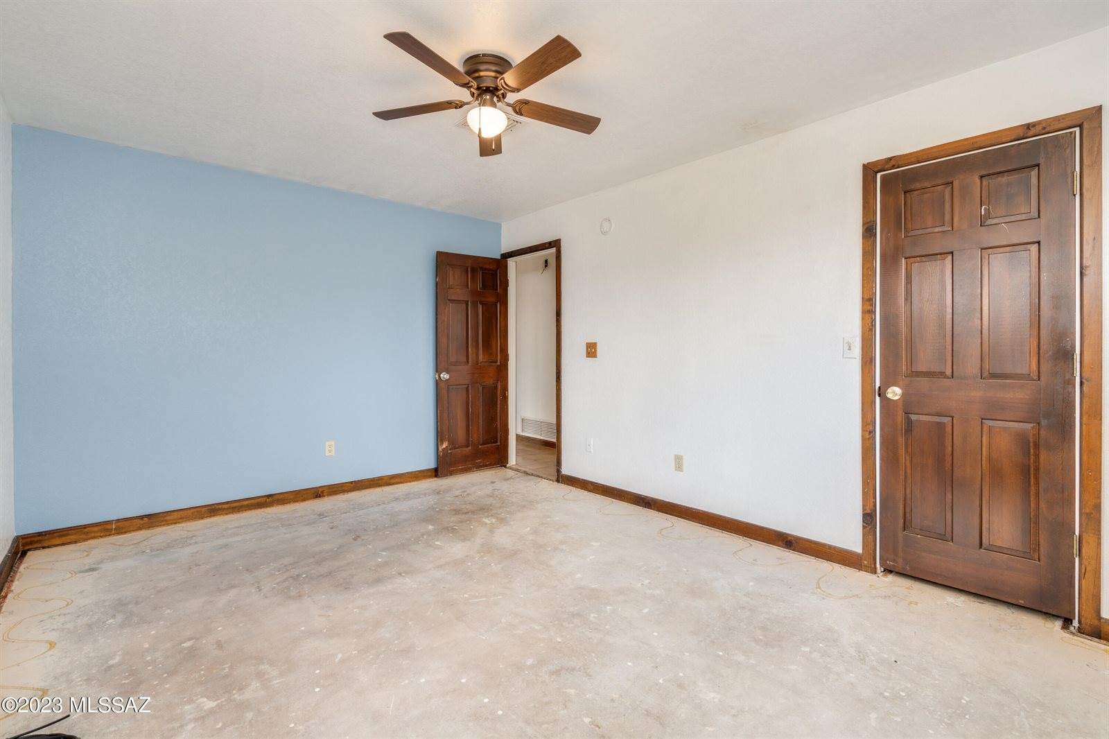 6180 North Panorama Drive, Tucson, AZ 85743