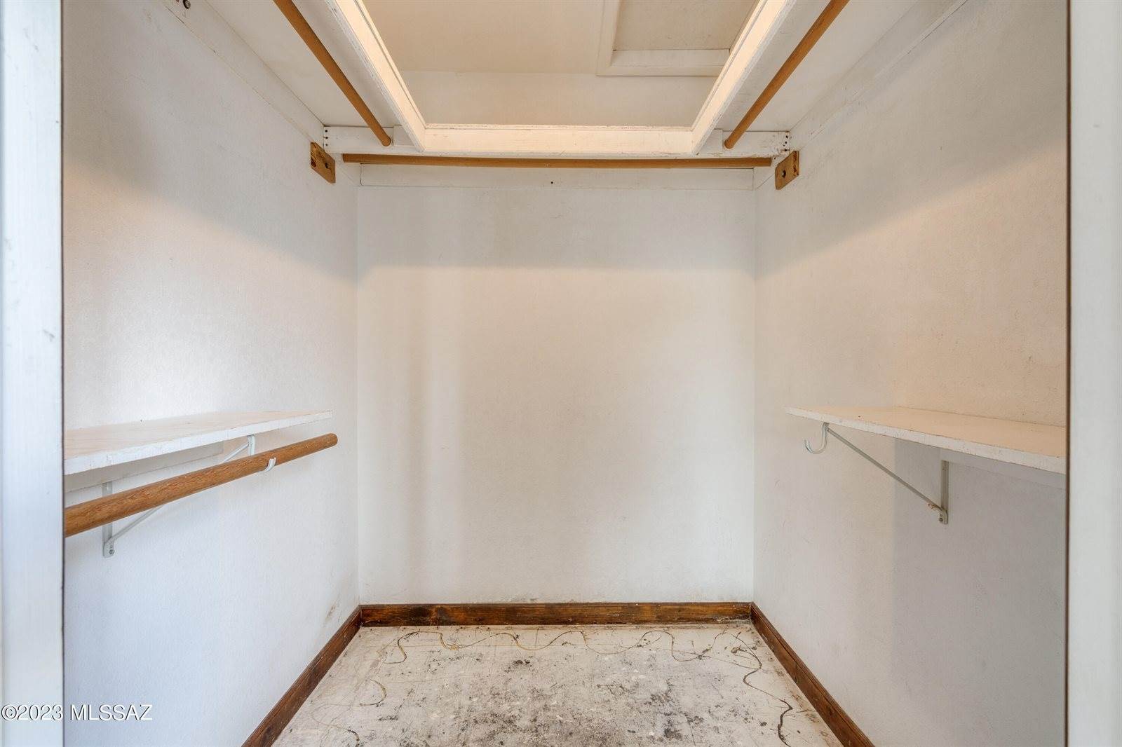 6180 North Panorama Drive, Tucson, AZ 85743