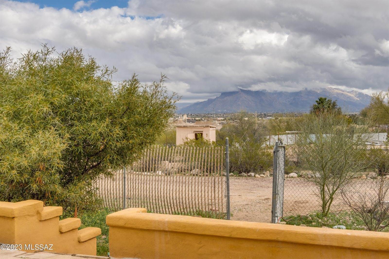 6180 North Panorama Drive, Tucson, AZ 85743