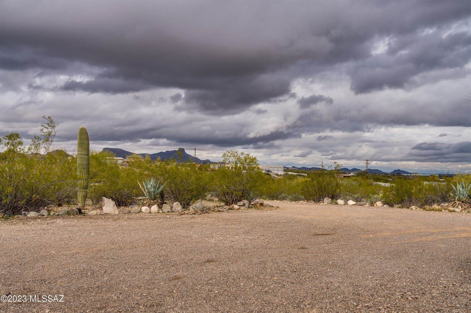 6180 North Panorama Drive, Tucson, AZ 85743