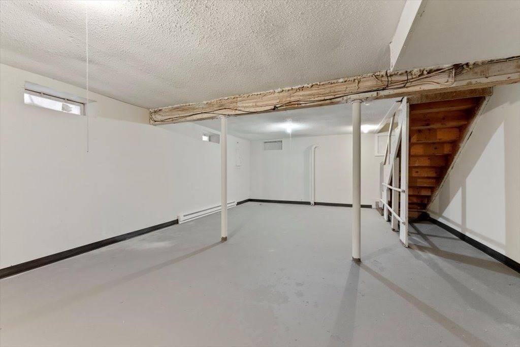 1460-1462 Dwight St, Springfield, MA 01107