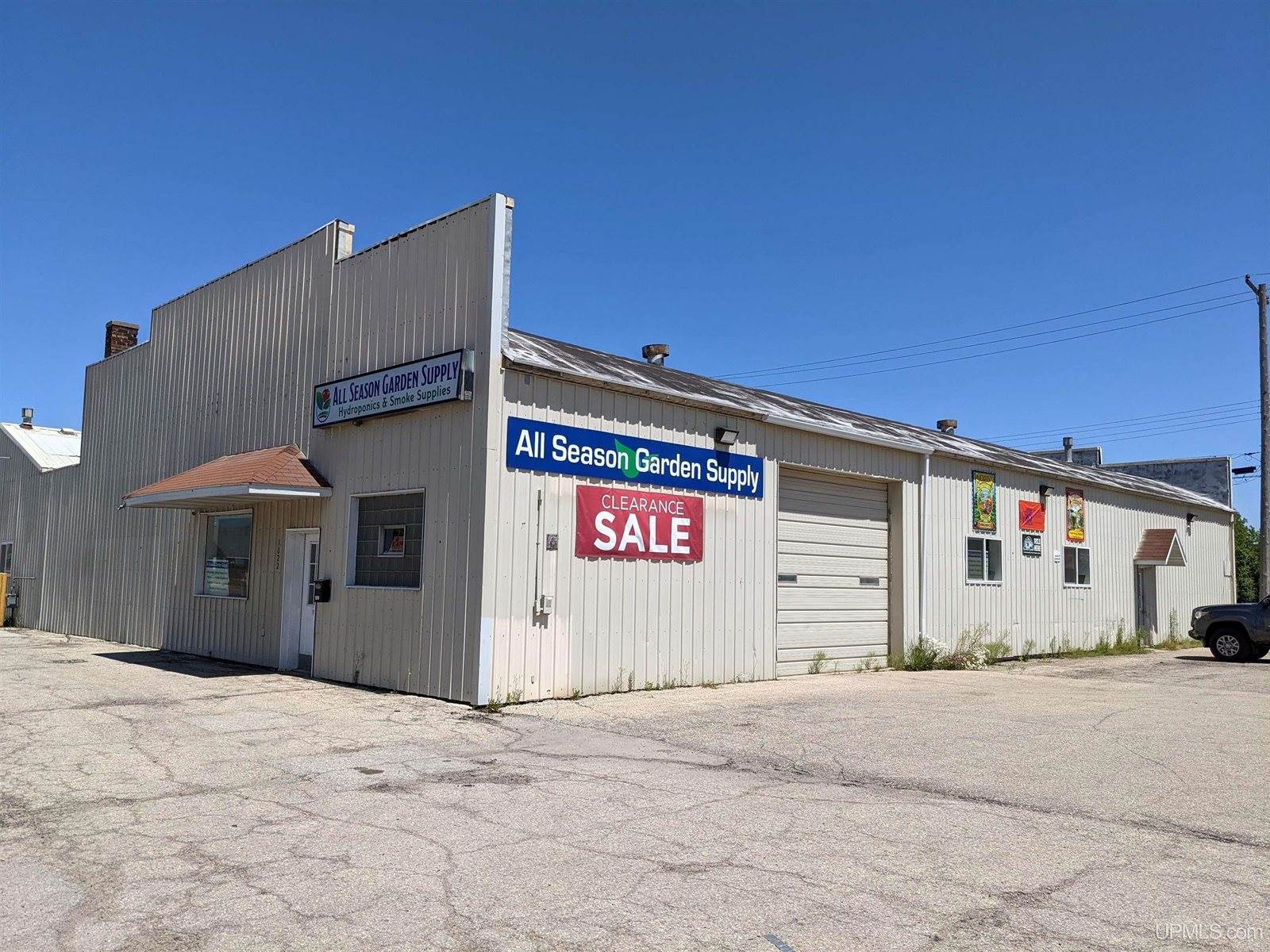 1022 N Lincoln, Escanaba, MI 49829