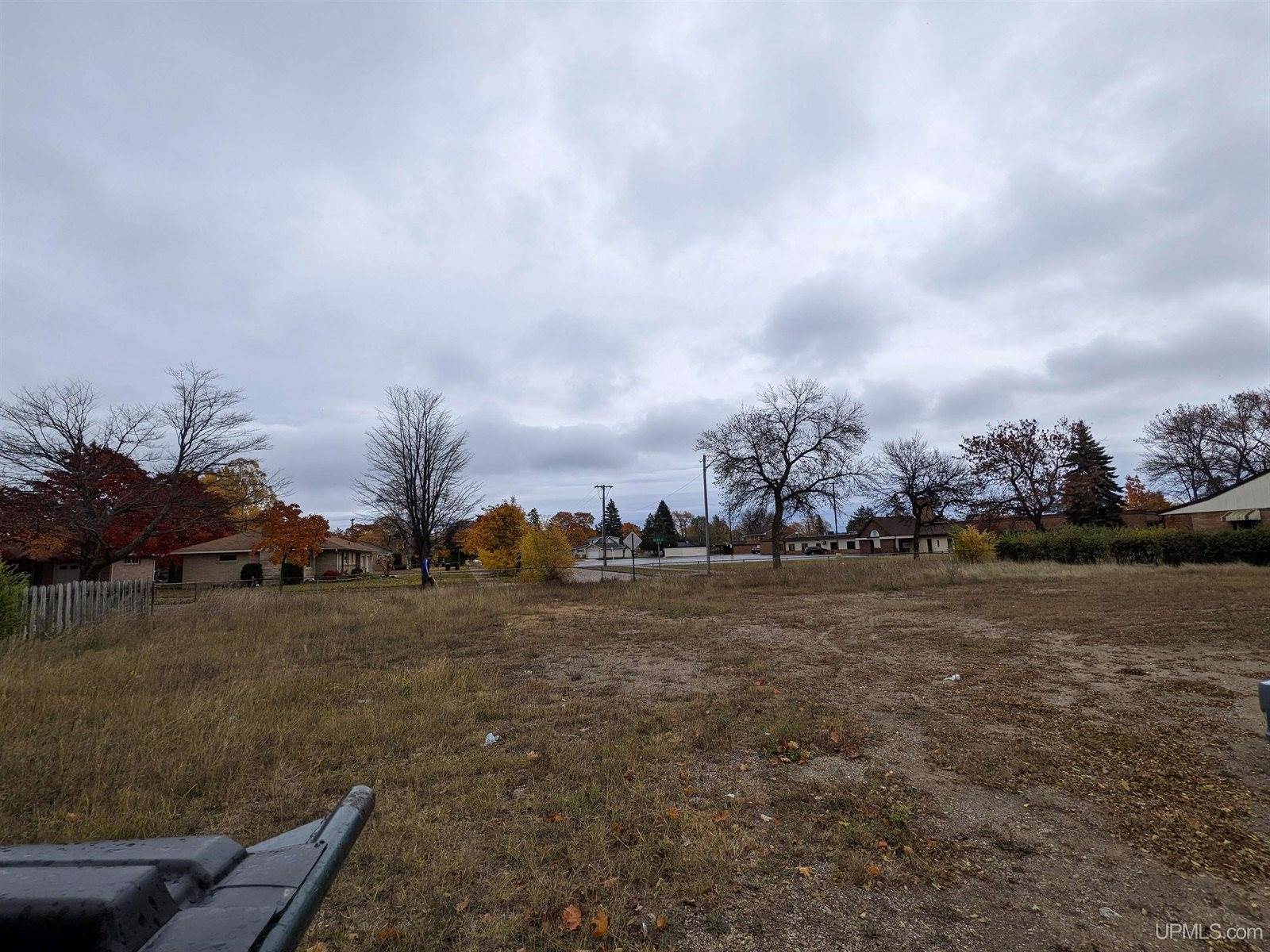 1022 N Lincoln, Escanaba, MI 49829