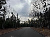 Lot 10 Parker LN, Marquette, MI 49855